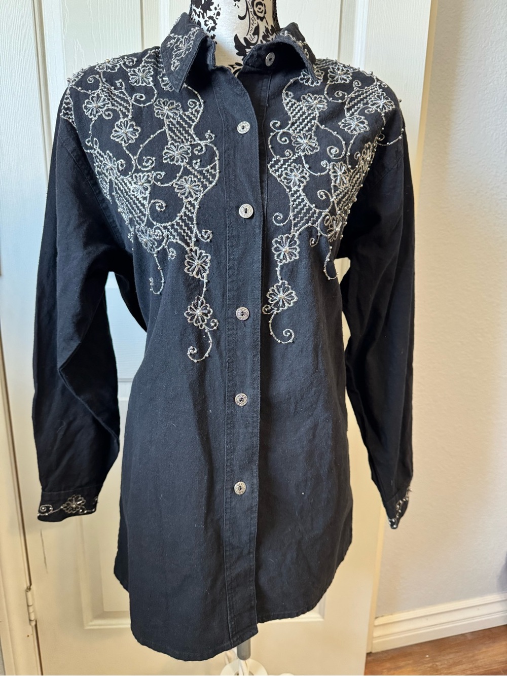 Vintage Black Embroidered and Beaded Button-Down Women’s Shirt /Jacket
